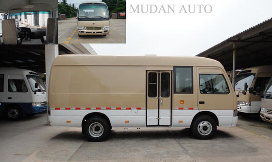 Cina Hydraulic Brake Transport Minivan Diesel Coaster Vehicle With 65L Fuel Tank pemasok