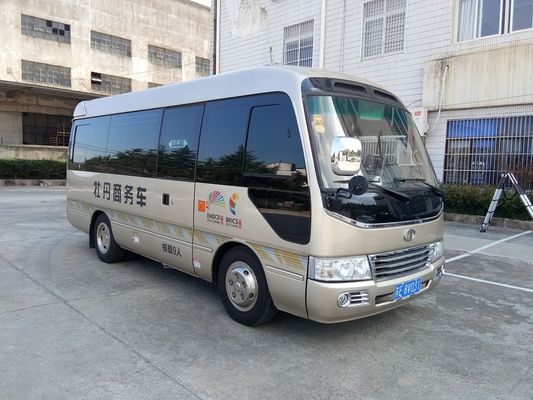 Cina Diesel 6 Meter 30 Seater Minibus, Coaster Minibus dengan Kursi Kain Tahan Lama pemasok