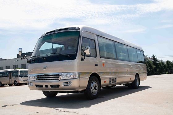 Cina Perjalanan Mewah 30 Seater Minibus Lever Foot Pedal Tamasya CUMMINS Engine pemasok